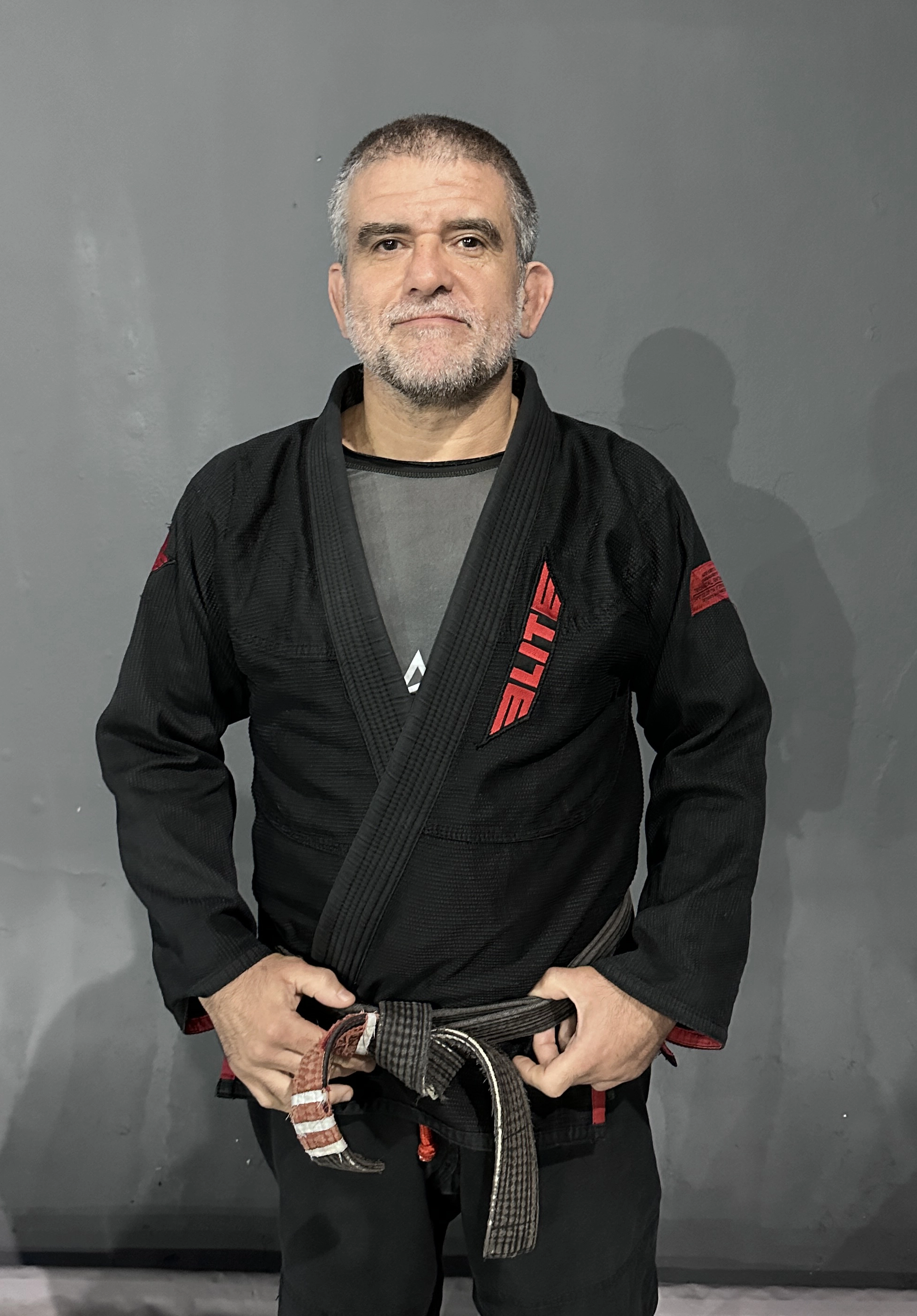 Ernesto Fuentes, cinturón negro en Segundo Grado de Brazilian Jiu Jitsu